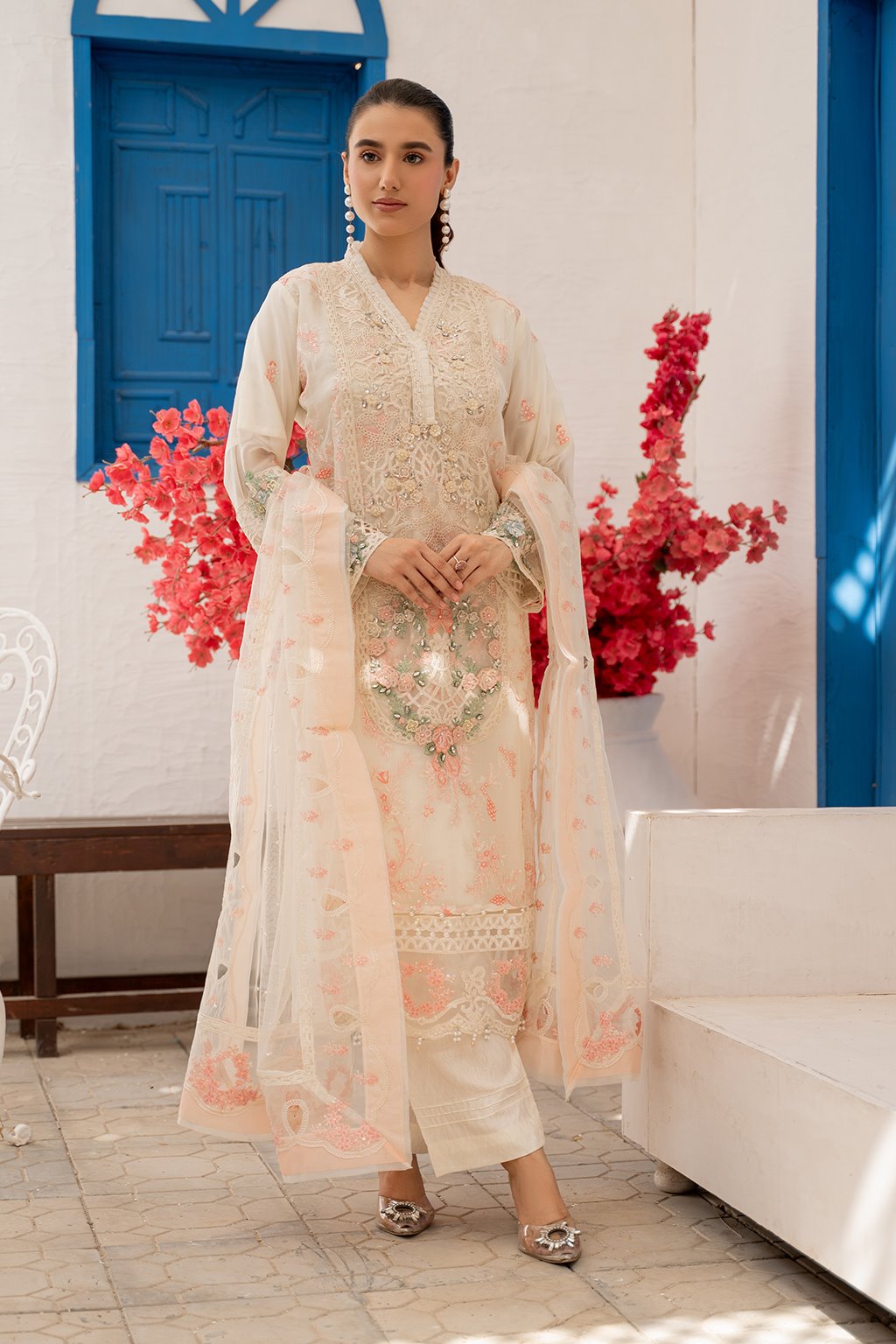 Jahan -Semi Stitched